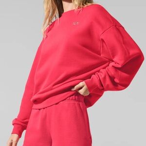 Alo Accolade Crew Neck Pullover — Candy Red, Size M